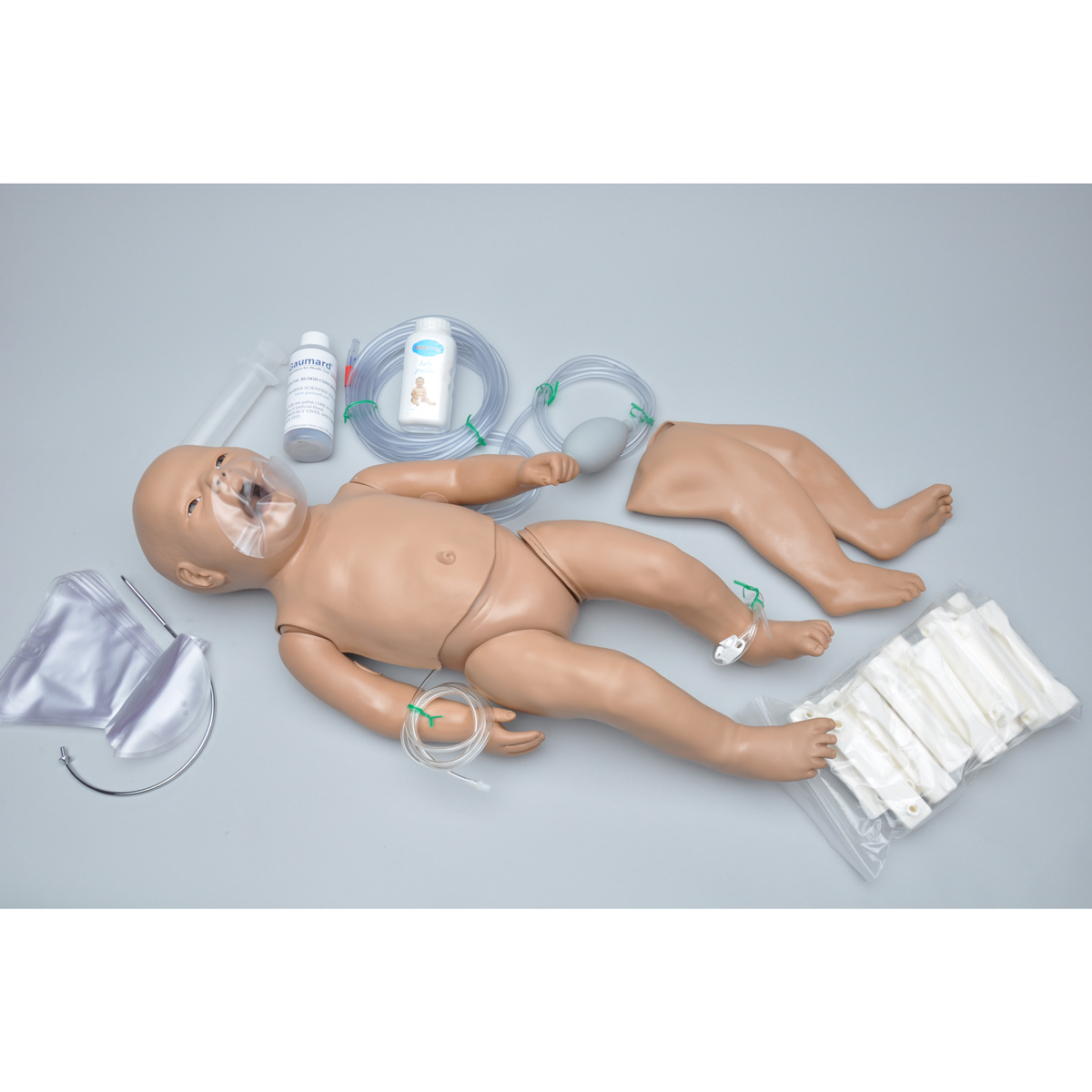Wiederbelebungs- und Notfallsimulator (Neugeborene) - mit intraossärem und venösem Zugang, Bestellnummer 1017561, W45136, S103.M, Gaumard
